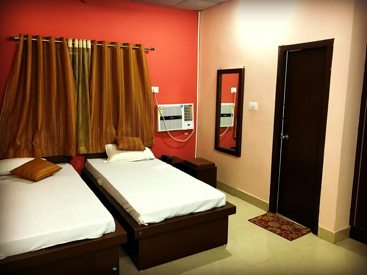 Sanskar Gardens Hotel Ranchi Exterior foto